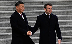 Лидер КНР Си Цзиньпин впервые с 2019 года отправился в турне по Европе